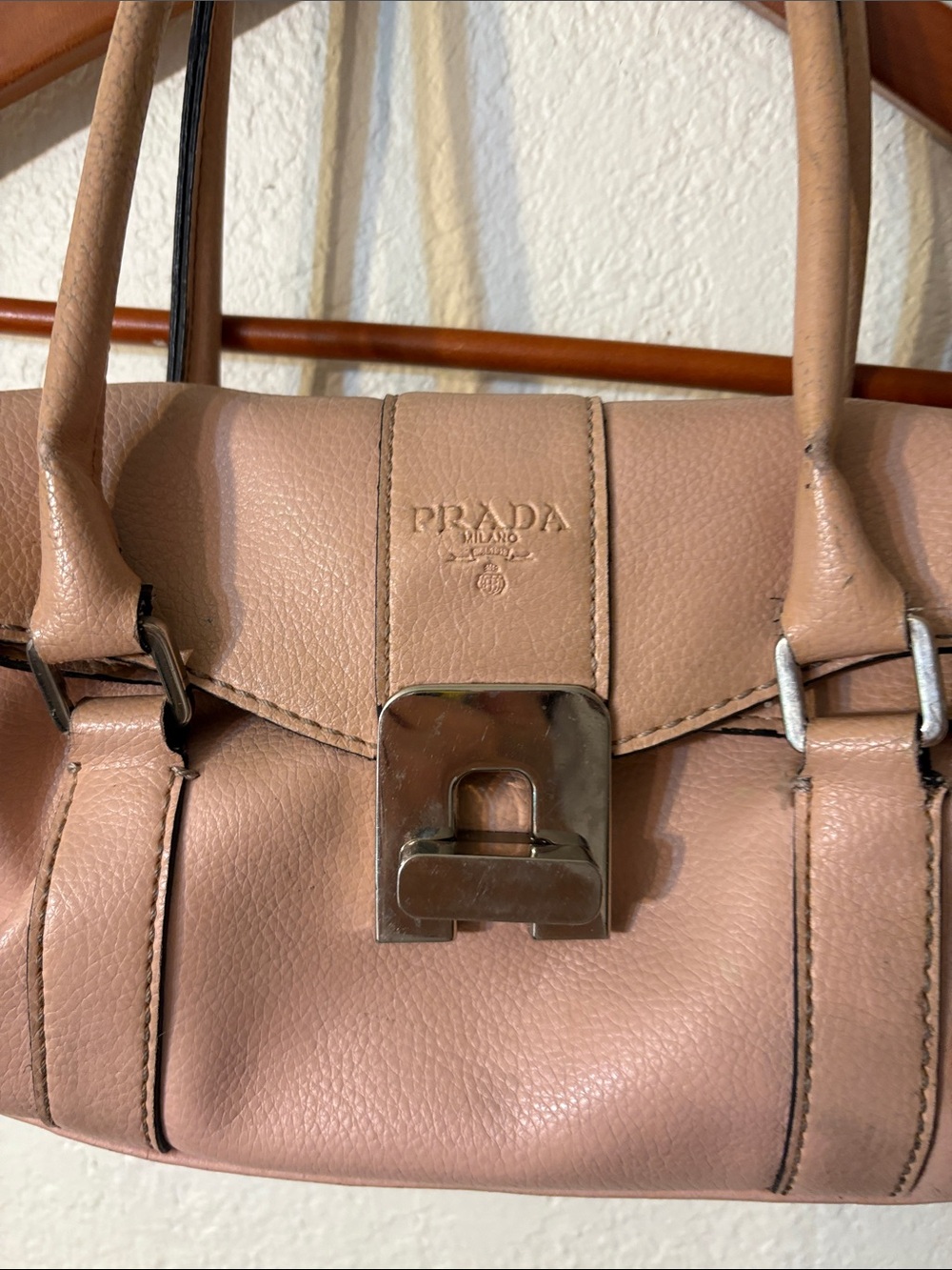 Pink Leather Shoulder Bag with Silver Lock